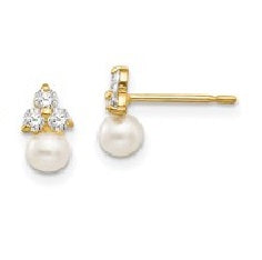 14k Yellow Gold 8mm Japanese Culture Pearl with 0.18Ct Diamond Earring Supply