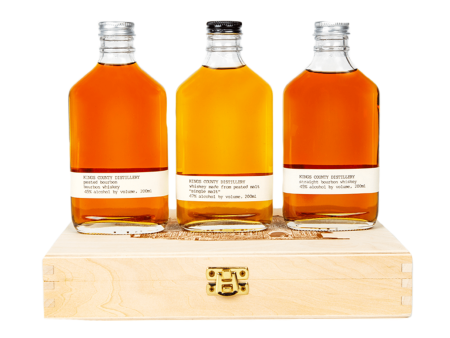 Aged Whiskey Gift Pack 200ml on Sale