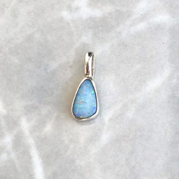 Opal mini hänge slätt silver on Sale