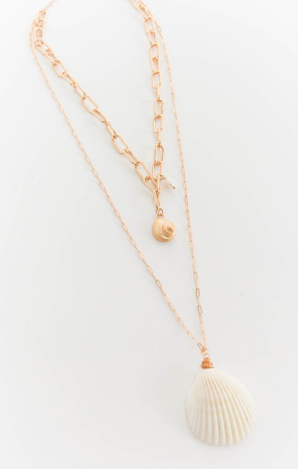 Shell Chain Necklace ~ Gold For Sale